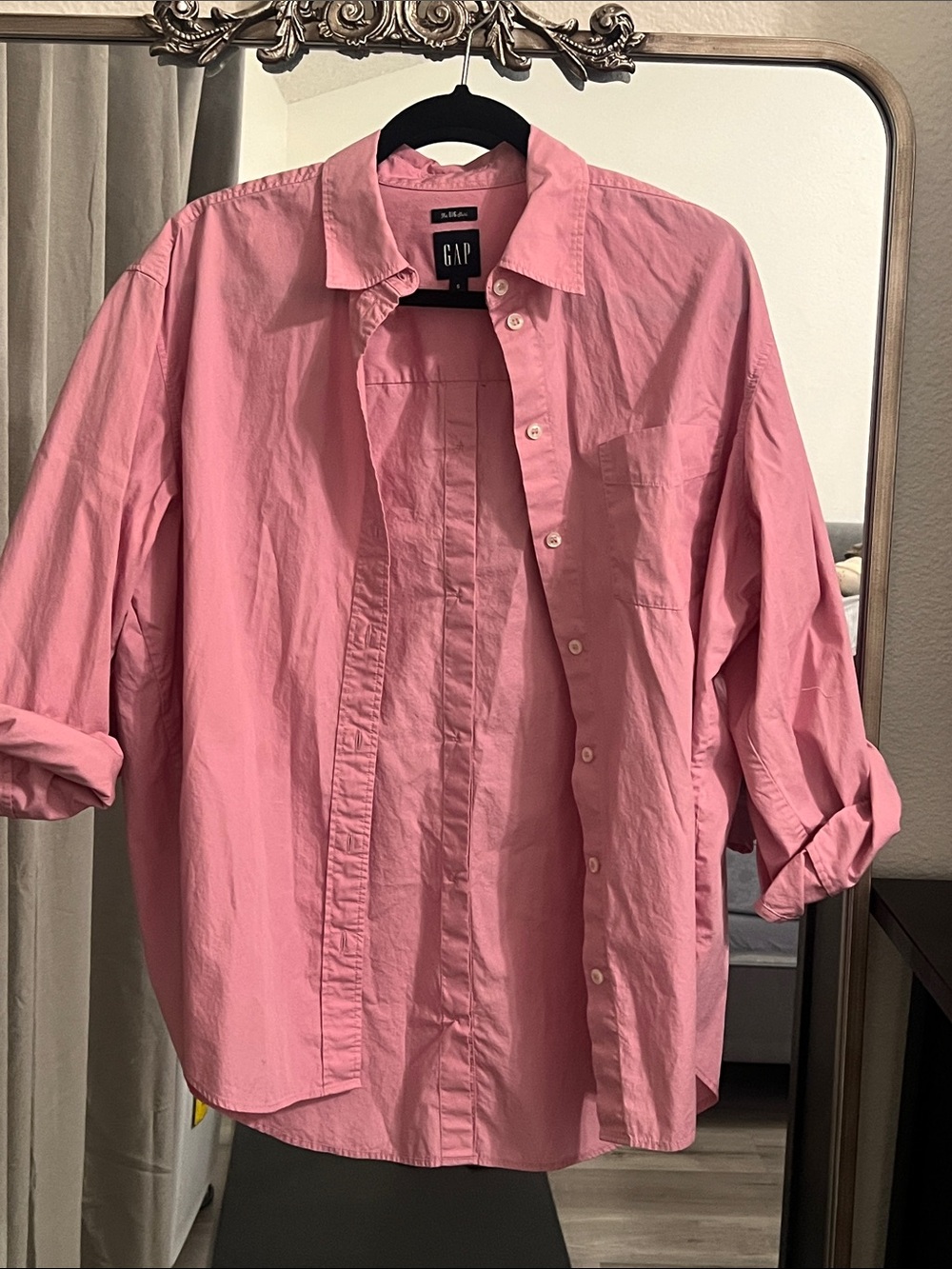 GAP Pink Button-Down Shirt - Classic Cotton Button Up